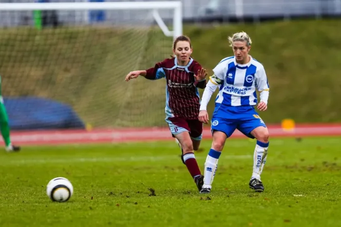 Framed Print : Brighton & Hove Albion Women's Football: Chesham (2) - Season 2013-14 Framed Print : Brighton & Hove Albion Women's Football: Chesham (2) - Season 2013-14
