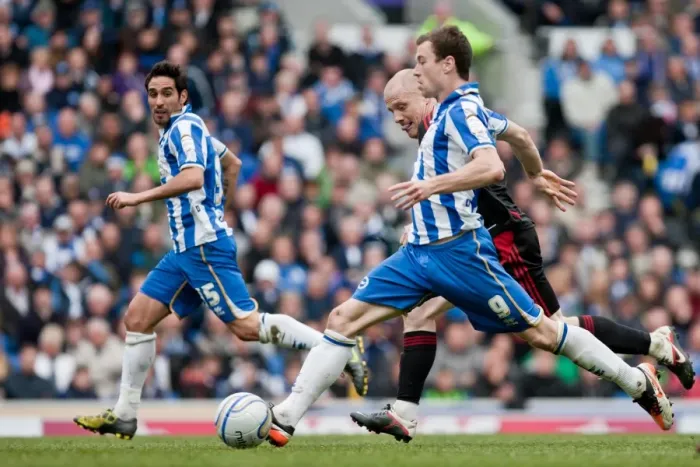 Framed Print : Brighton & Hove Albion's Ashley Barnes in Action Against Middlesbrough, Championship Clash at Amex Stadium (31-03-2012)