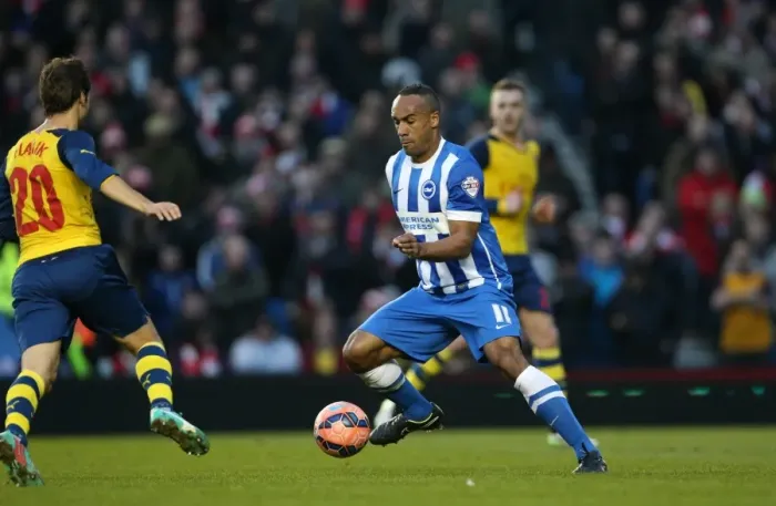 Framed Print : Brighton & Hove Albion's Chris O'Grady Faces Off Against Arsenal in FA Cup Clash, American Express Community Stadium, 25 January 2015 Framed Print : Brighton & Hove Albion's Chris O'Grady Faces Off Against Arsenal in FA Cup Clash, American Express Community Stadium, 25 January 2015
