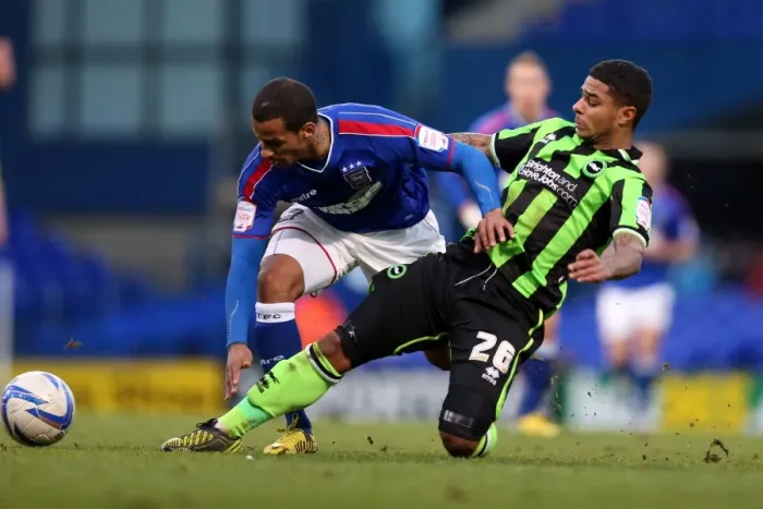 Framed Print : Brighton & Hove Albion's Liam Bridcutt Makes a Tackle Against Blackburn, Npower Championship (1st January 2013) Framed Print : Brighton & Hove Albion's Liam Bridcutt Makes a Tackle Against Blackburn, Npower Championship (1st January 2013)