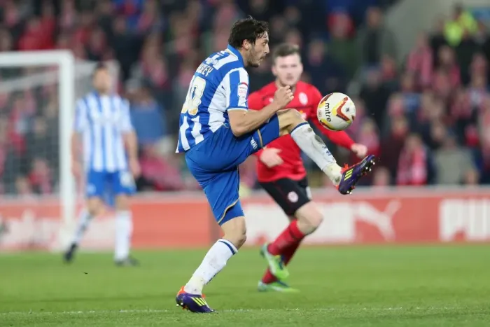 Framed Print : Brighton's Will Buckley in Action against Cardiff City, Npower Championship, February 19, 2013 Framed Print : Brighton's Will Buckley in Action against Cardiff City, Npower Championship, February 19, 2013