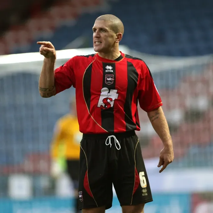 Framed Print : Brighton's Focused Defender: Adam El-Abd in Action