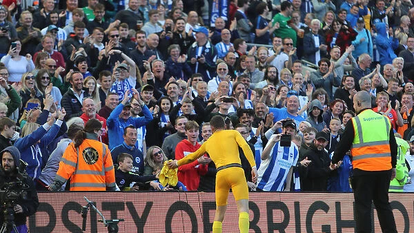Brighton's Mat Ryan Gifts Shorts to Appreciative Fan in Emotional Moment at Falmer Stadium (Brighton and Hove Albion vs Manchester City, 12May19)