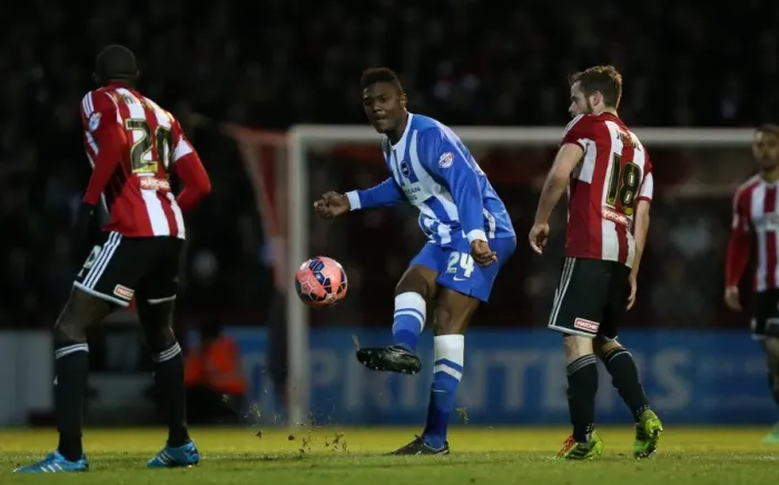 Framed Print : Brighton's Rohan Ince in FA Cup Action: Brentford vs Brighton and Hove Albion (03JAN15)