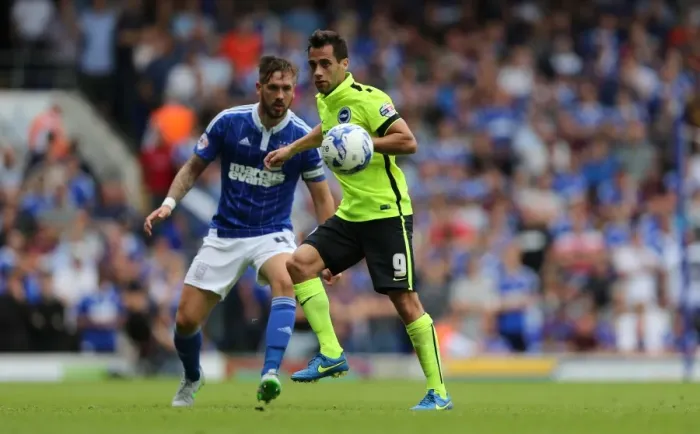 Framed Print : Brighton's Sam Baldock Battles for Goal Against Ipswich Town in Sky Bet Championship Clash (28 / 08 / 2015) Framed Print : Brighton's Sam Baldock Battles for Goal Against Ipswich Town in Sky Bet Championship Clash (28 / 08 / 2015)