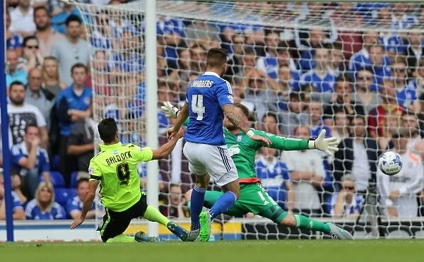 Brighton's Sam Baldock Narrowly Misses Goal Against Ipswich Town in Sky Bet Championship Clash (28th August 2015)