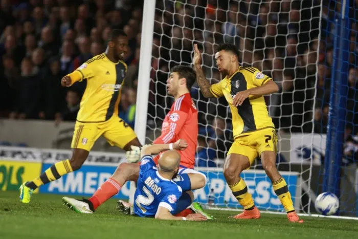 Framed Print : Bruno Saltor Scores Stunner: Brighton and Hove Albion vs. Fulham, Sky Bet Championship 2016 Framed Print : Bruno Saltor Scores Stunner: Brighton and Hove Albion vs. Fulham, Sky Bet Championship 2016