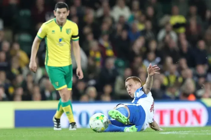 Framed Print : Championship Clash: Norwich City vs. Brighton & Hove Albion at Carrow Road (21APR17) Framed Print : Championship Clash: Norwich City vs. Brighton & Hove Albion at Carrow Road (21APR17)