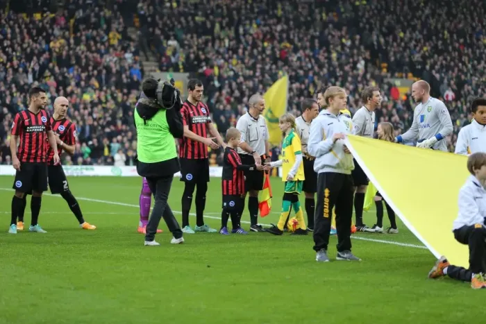 Framed Print : Championship Showdown: Norwich City vs. Brighton & Hove Albion at Carrow Road (22NOV14) Framed Print : Championship Showdown: Norwich City vs. Brighton & Hove Albion at Carrow Road (22NOV14)