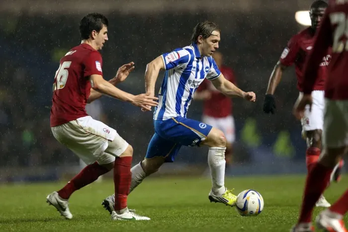 Framed Print : Charging Forward: Craig Mackail-Smith's Intense Moment in Brighton & Hove Albion vs Nottingham Forest, Npower Championship (December 15, 2012) Framed Print : Charging Forward: Craig Mackail-Smith's Intense Moment in Brighton & Hove Albion vs Nottingham Forest, Npower Championship (December 15, 2012)