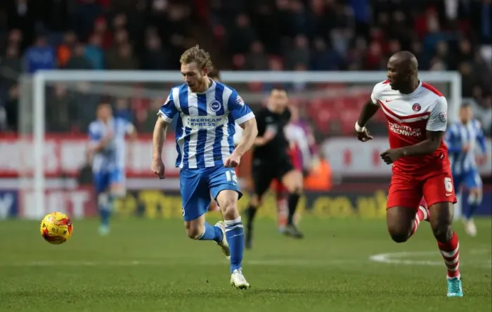 Framed Print : Charlton Athletic vs Brighton & Hove Albion: Mackail-Smith's Action-Packed Performance (10 January 2015) Framed Print : Charlton Athletic vs Brighton & Hove Albion: Mackail-Smith's Action-Packed Performance (10 January 2015)