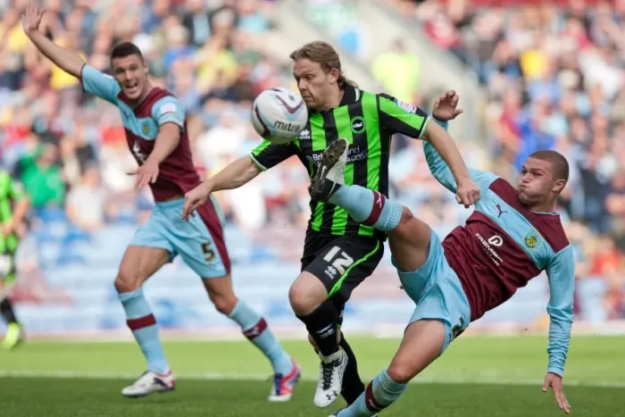 Framed Print : A Clash at Burnley: Brighton & Hove Albion vs. Burnley (2012-13 Season) Framed Print : A Clash at Burnley: Brighton & Hove Albion vs. Burnley (2012-13 Season)