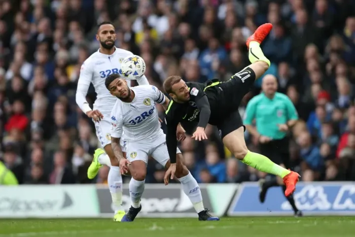 Framed Print : Clash in the Championship: Leeds United vs. Brighton and Hove Albion (18MAR17) Framed Print : Clash in the Championship: Leeds United vs. Brighton and Hove Albion (18MAR17)