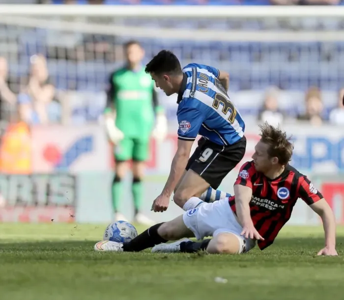 Framed Print : Craig Mackail-Smith in Action: Wigan Athletic vs. Brighton and Hove Albion, Sky Bet Championship, 18th April 2015 Framed Print : Craig Mackail-Smith in Action: Wigan Athletic vs. Brighton and Hove Albion, Sky Bet Championship, 18th April 2015