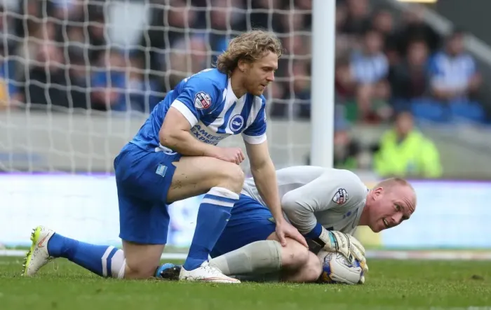 Framed Print : Craig Mackail-Smith Scores: Brighton & Hove Albion vs Norwich City in Championship Clash at American Express Community Stadium (03APR15) Framed Print : Craig Mackail-Smith Scores: Brighton & Hove Albion vs Norwich City in Championship Clash at American Express Community Stadium (03APR15)