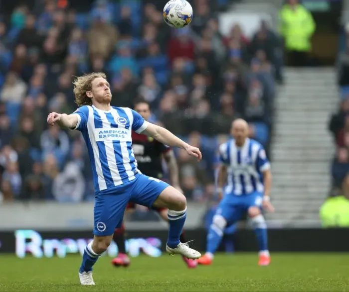 Framed Print : Craig Mackail-Smith Scores the Winner: Brighton & Hove Albion vs Norwich City Championship Clash (3rd April 2015) Framed Print : Craig Mackail-Smith Scores the Winner: Brighton & Hove Albion vs Norwich City Championship Clash (3rd April 2015)