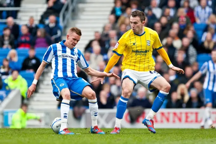 Framed Print : Craig Noone's Skillful Turn: Brighton & Hove Albion vs. Birmingham City, Npower Championship, April 21, 2012 Framed Print : Craig Noone's Skillful Turn: Brighton & Hove Albion vs. Birmingham City, Npower Championship, April 21, 2012
