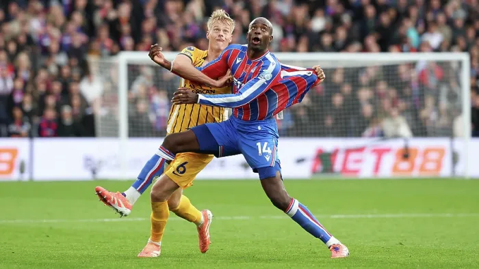 Framed Print : Crystal Palace v Brighton and Hove Albion Premier League 09NOV25 Framed Print : Crystal Palace v Brighton and Hove Albion Premier League 09NOV25