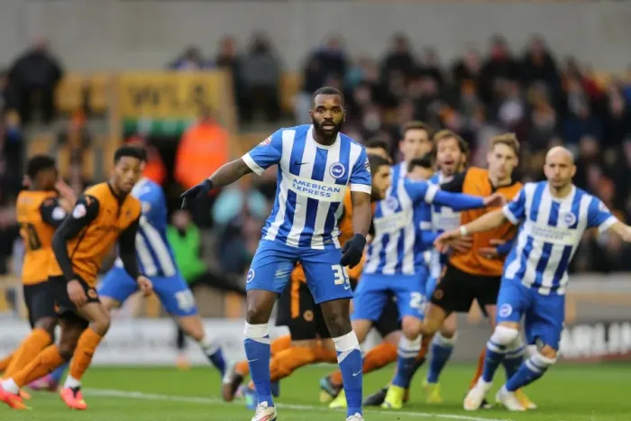 Framed Print : Darren Bent in Action: Wolverhampton Wanderers vs. Brighton and Hove Albion, Championship Clash at Molineux (20DEC14) Framed Print : Darren Bent in Action: Wolverhampton Wanderers vs. Brighton and Hove Albion, Championship Clash at Molineux (20DEC14)