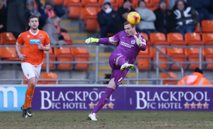 Framed Print : David Stockdale in Action: Brighton and Hove Albion vs. Blackpool, Sky Bet Championship, Bloomfield Road, 31st January 2015 Framed Print : David Stockdale in Action: Brighton and Hove Albion vs. Blackpool, Sky Bet Championship, Bloomfield Road, 31st January 2015
