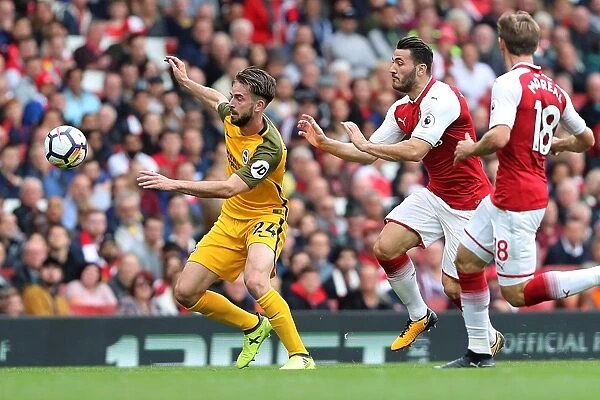 Davy Propper of Brighton and Hove Albion in Action Against Arsenal, Premier League (1st October 2017)
