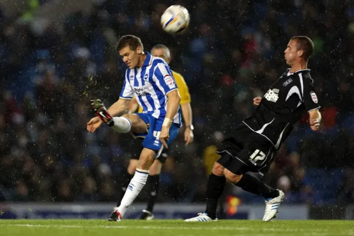 Framed Print : Dean Hammond Clears the Ball for Brighton & Hove Albion Against Ipswich Town, October 2012 Framed Print : Dean Hammond Clears the Ball for Brighton & Hove Albion Against Ipswich Town, October 2012