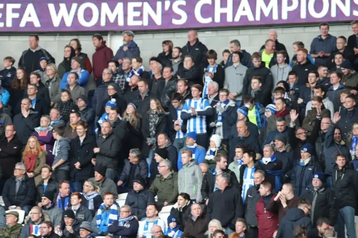 Framed Print : Decisive Moment: Cardiff vs. Brighton & Hove Albion at Cardiff City Stadium (03DEC16) Framed Print : Decisive Moment: Cardiff vs. Brighton & Hove Albion at Cardiff City Stadium (03DEC16)
