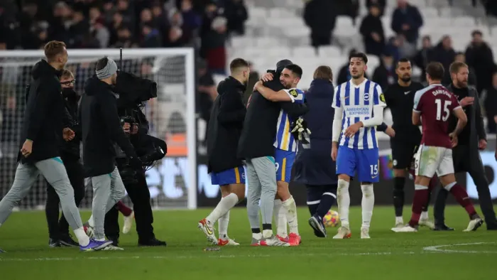 Framed Print : Decisive Moment: West Ham United vs. Brighton & Hove Albion - Premier League Showdown at The London Stadium (1st December 2021) Framed Print : Decisive Moment: West Ham United vs. Brighton & Hove Albion - Premier League Showdown at The London Stadium (1st December 2021)