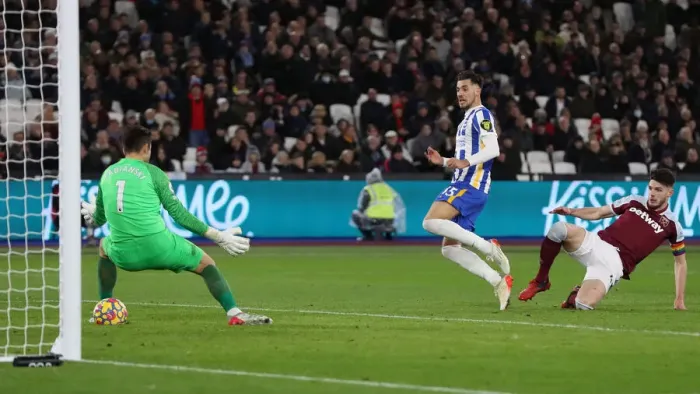 Framed Print : Decisive Moment: West Ham vs. Brighton - Premier League Showdown at The London Stadium (01DEC21) Framed Print : Decisive Moment: West Ham vs. Brighton - Premier League Showdown at The London Stadium (01DEC21)