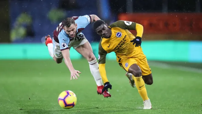 Framed Print : Decisive Moments: Burnley vs. Brighton & Hove Albion at Turf Moor (08DEC18) Framed Print : Decisive Moments: Burnley vs. Brighton & Hove Albion at Turf Moor (08DEC18)