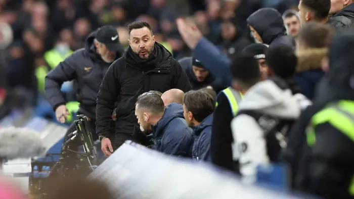 Framed Print : Decisive Moments: Chelsea vs. Brighton & Hove Albion at Stamford Bridge (03DEC23)