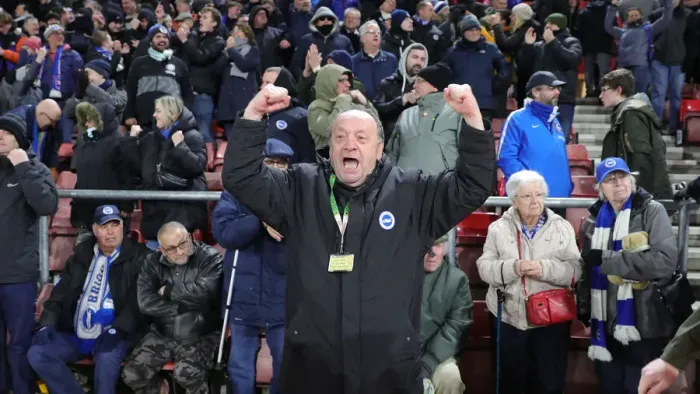 Framed Print : Decisive Moments: Southampton vs. Brighton & Hove Albion at St Mary's, 4th December 2021
