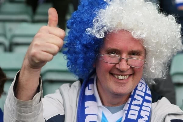 Electric Atmosphere: Brighton and Hove Albion Away Days 2013-14 - Yeovil Town