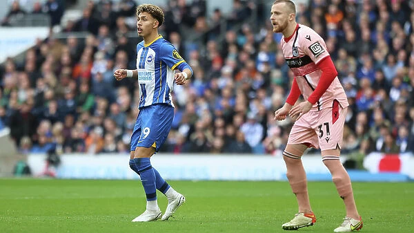 FA Cup Quarter-Final: Brighton & Hove Albion vs. Grimsby Town (2022 / 23) - Battle at the American Express Community Stadium