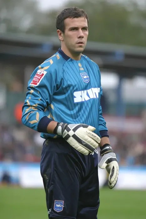Framed Print : Formidable Wayne Henderson: Brighton and Hove Albion's Northampton Goalkeeping Force Framed Print : Formidable Wayne Henderson: Brighton and Hove Albion's Northampton Goalkeeping Force