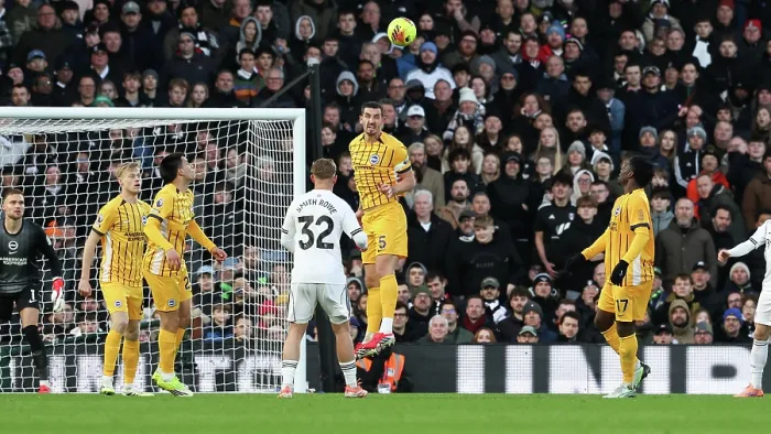 Framed Print : Fulham v Brighton and Hove Albion Premier League 24JAN26 Framed Print : Fulham v Brighton and Hove Albion Premier League 24JAN26