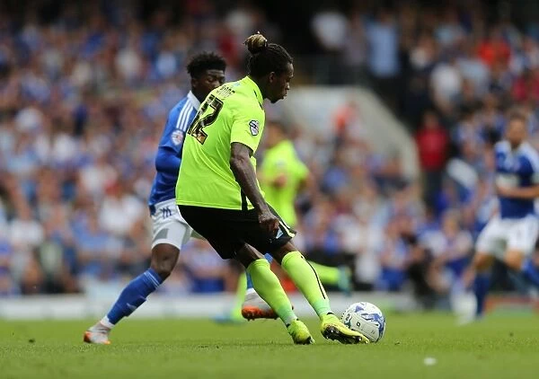 Gaetan Bong in Action: Ipswich Town vs. Brighton and Hove Albion, Sky Bet Championship (28.08.2015)
