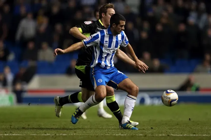 Framed Print : Gary Dicker in Action: Brighton & Hove Albion vs Leeds United, Npower Championship, Amex Stadium, November 2, 2012 Framed Print : Gary Dicker in Action: Brighton & Hove Albion vs Leeds United, Npower Championship, Amex Stadium, November 2, 2012