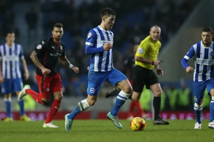 Framed Print : Gary Gardner in Action: Brighton & Hove Albion vs. Reading (Sky Bet Championship, 26DEC14)