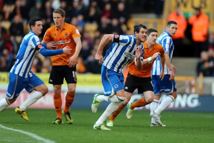 Framed Print : Gordon Greer Charges For a Corner: Wolves vs. Brighton & Hove Albion, 10th November 2012 Framed Print : Gordon Greer Charges For a Corner: Wolves vs. Brighton & Hove Albion, 10th November 2012