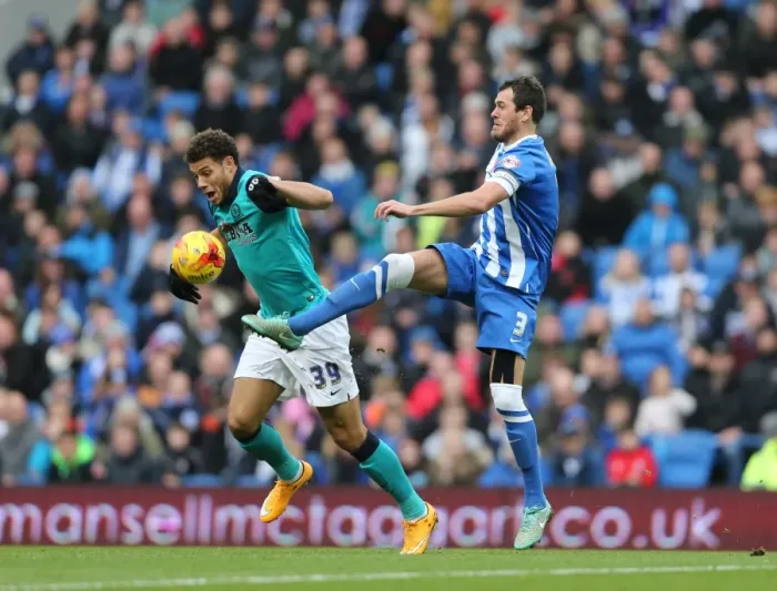Framed Print : Gordon Greer: Intense Concentration during Brighton & Hove Albion's Championship Clash vs. Wigan Athletic (8 November 2014) Framed Print : Gordon Greer: Intense Concentration during Brighton & Hove Albion's Championship Clash vs. Wigan Athletic (8 November 2014)