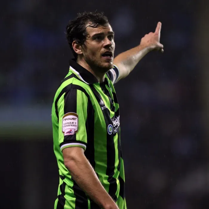 Framed Print : Gordon Greer: The Unyielding Icon of Brighton and Hove Albion FC