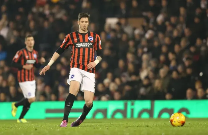Framed Print : Greg Halford in Action: Fulham vs. Brighton & Hove Albion, Craven Cottage, December 2014