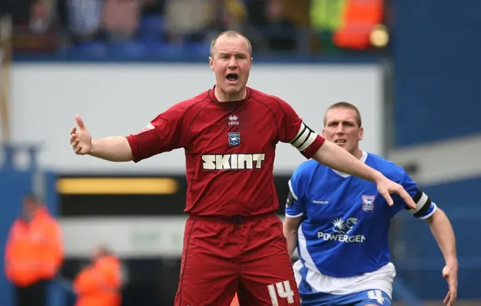 Framed Print : Guy Butters Leads Brighton to Victory: 2-1 Win at Ipswich Town, April 2006