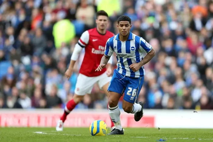 Framed Print : A Home Battle: Brighton & Hove Albion vs Arsenal (2012-13 Season) Framed Print : A Home Battle: Brighton & Hove Albion vs Arsenal (2012-13 Season)