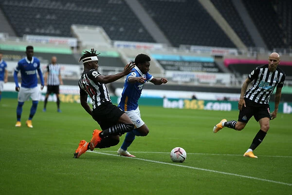 Intense Action: Newcastle United vs. Brighton and Hove Albion at St James Park (September 2020) - Premier League 2020-21