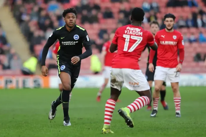 Framed Print : Intense Championship Showdown: Barnsley vs. Brighton and Hove Albion at Oakwell (18FEB17) Framed Print : Intense Championship Showdown: Barnsley vs. Brighton and Hove Albion at Oakwell (18FEB17)