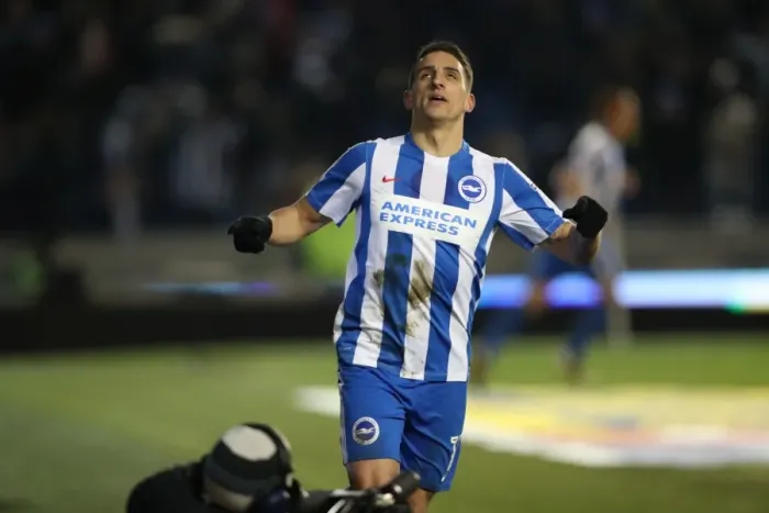 Framed Print : Intense Championship Showdown: Brighton & Hove Albion vs. Sheffield Wednesday (January 2017) Framed Print : Intense Championship Showdown: Brighton & Hove Albion vs. Sheffield Wednesday (January 2017)