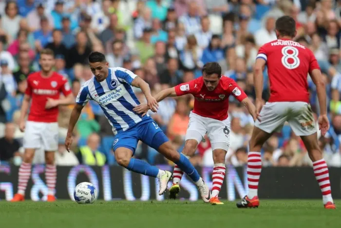 Framed Print : Intense Championship Showdown: Brighton and Hove Albion vs Barnsley (24SEP16) Framed Print : Intense Championship Showdown: Brighton and Hove Albion vs Barnsley (24SEP16)