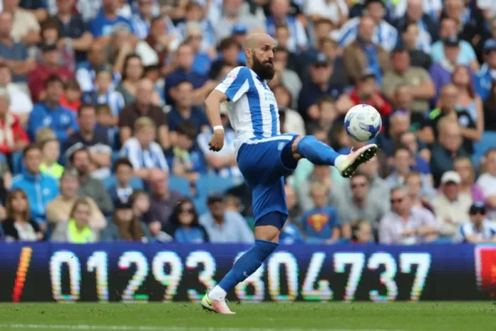 Framed Print : Intense Championship Showdown: Brighton and Hove Albion vs Barnsley (24SEP16) Framed Print : Intense Championship Showdown: Brighton and Hove Albion vs Barnsley (24SEP16)